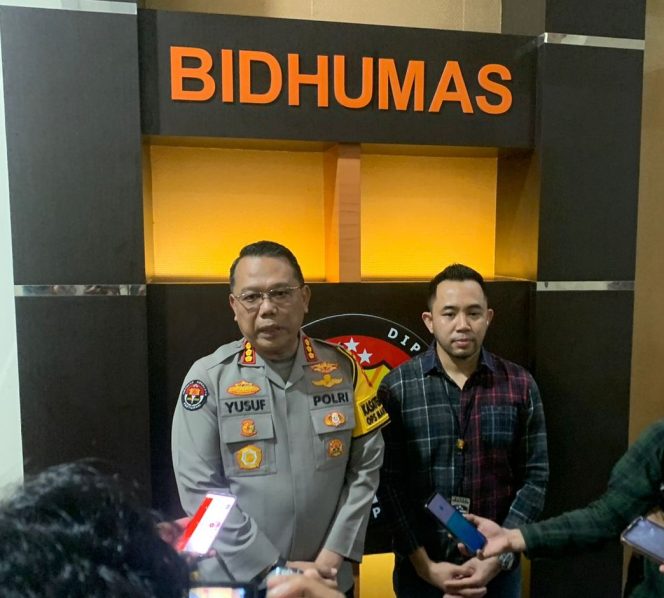 
 Polda Kaltim Gelar Press Release Terkait Pengancaman Terhadap Salah Satu Capres