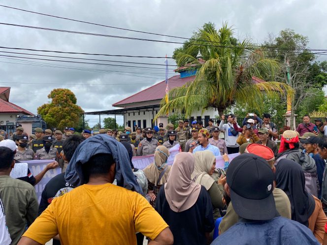 
 Humanisme Polri Terjaga, Aksi Unjuk Rasa di BPN PPU Berjalan Tertib dan Aman