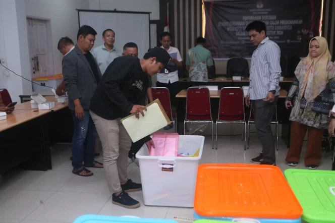 
 Ditemukan Data Ganda Pada Surat Dukungan Pencalonan Andi Harun -Syaparuddin