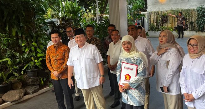 
 Gerindra Resmi Usung Khofifah-Emil di Pilgub Jatim 2024
