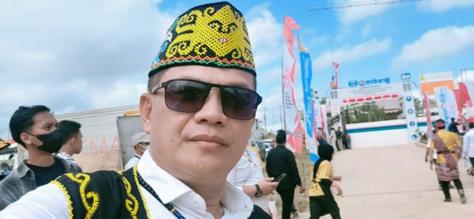 
 Bule Sontoloyo Hina IKN, DAD Balikpapan: “Ngomong Ngawur!”