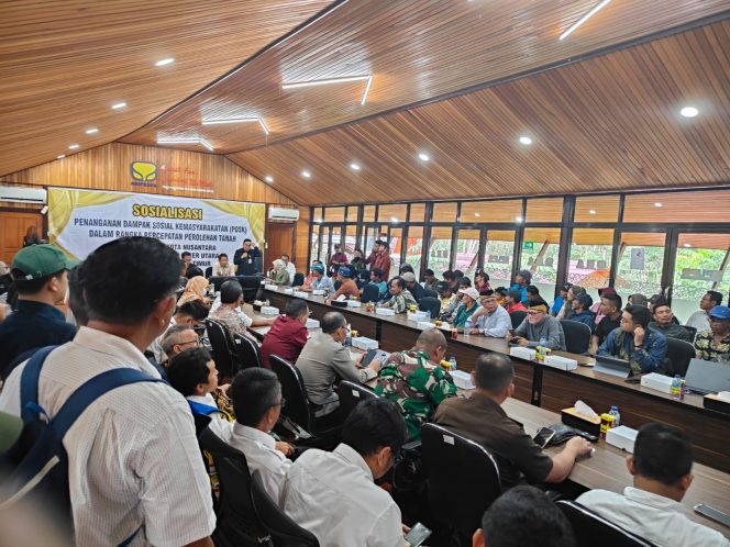 
 Sosialisasi Penting Penanganan Dampak Sosial IKN di Sepaku: Tokoh Adat dan Masyarakat Sampaikan Aspirasinya