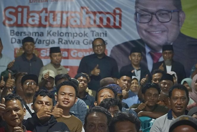 
 Kasmidi Bulang Serap Aspirasi Petani dalam Silaturahmi di Rawa Gabus