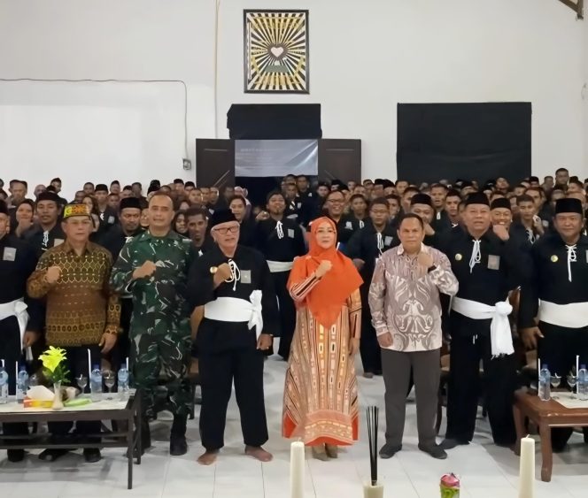 
 Bupati Berau Sri Juniarsih Mas memberikan apresiasi kepada PSHT Cabang Berau atas kontribusi mereka dalam pembinaan generasi muda di Kabupaten Berau