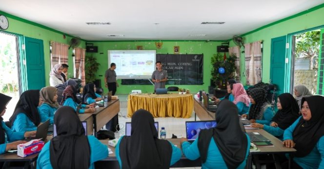 
 Pelatihan program Coding Mum, Coding Difabel, dan Solar Mum batch ke 3 dilaksanakan di Desa Binuang, Kecamatan Sepaku, Kabupaten Penajam Paser Utara