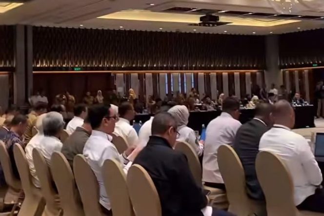 
 Rapat Dengar Pendapat Komisi II DPR RI dengan Otorita IKN di Hotel Ayana Midplaza Jakarta