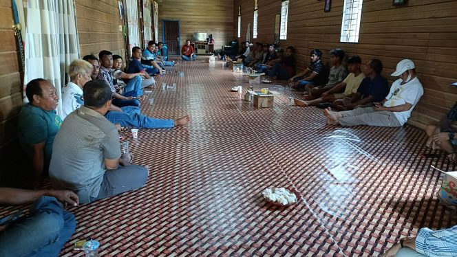 
 Warga Siluq Ngurai Percaya Frederick Edwin dan Nanang Adriani Mampu Tingkatkan Kesejahteraan