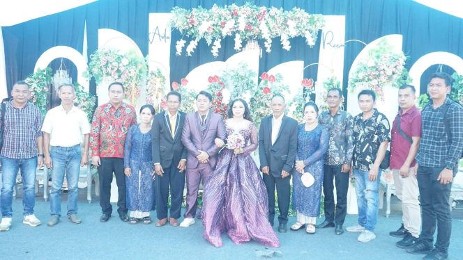 
 Frederick Edwin Aktif di Tengah Masyarakat, Hadiri Acara Pernikahan di Mook Manaar Bulatn