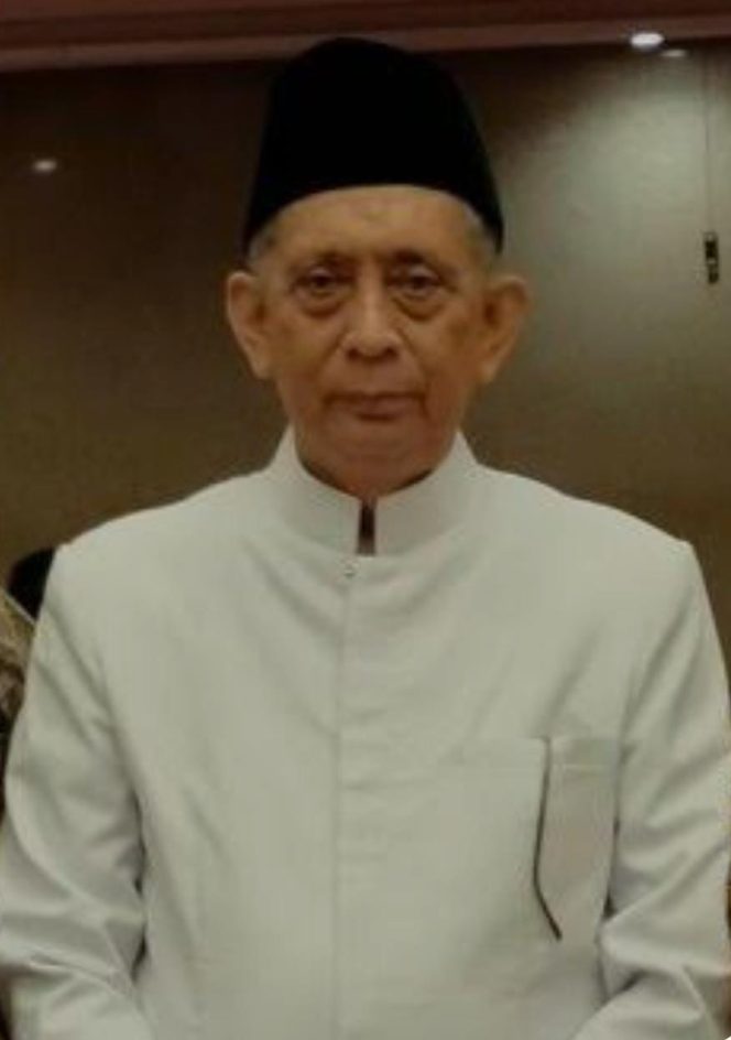 
 Ketua Majelis Ulama Indonesia (MUI) Provinsi Kalimantan Timur, K.H. M. Rasyid