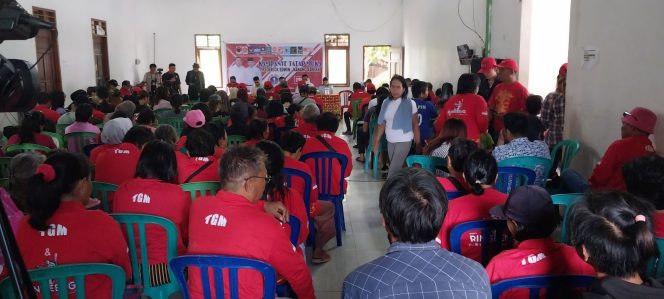 
 Kampanye Tatap Muka Frederick Edwin dan Nanang Adriani di Sekolaq Oday