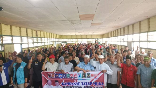 
 Ratusan Warga Kutai Barat Sambut Antusias Kampanye Frederick Edwin