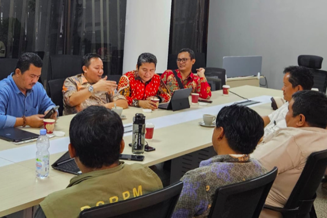 
 Direktorat Kurikulum Sarana Kelembagaan dan Kesiswaan (KSKK) Madrasah, Ditjen Pendidikan Islam, bersama Otorita Ibu Kota Negara (IKN) bersiap membangun Madrasah Terpadu di IKN