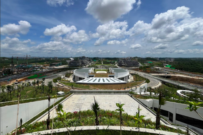 
 Kawasan Inti Pusat Pemerintahan (KIPP) terlihat dari Istana Garuda Ibu Kota Nusantara (IKN)