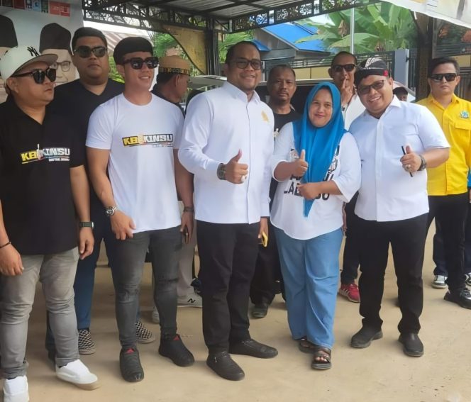 
 Kasmidi Bulang dan Lulu Kinsu Sapa Warga Makmur Jaya, Janji Tingkatkan Kesejahteraan