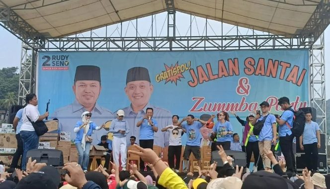 
 Rudy Mas'ud dan Seno Aji Kampanyekan Hidup Sehat Lewat Jalan Santai di Samarinda