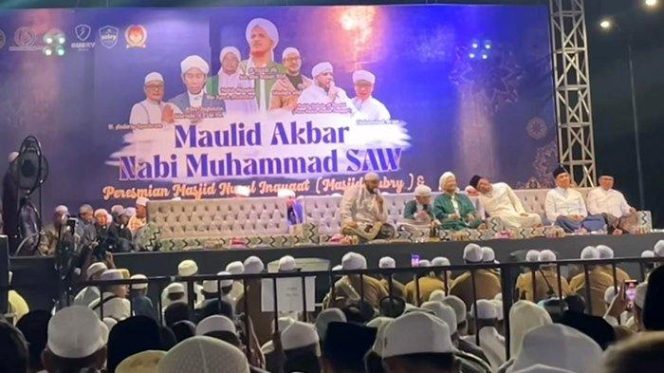 
 Dukungan Ulama Samarinda Mengalir untuk Rudy Masud dan Seno Aji di Pilkada Kaltim 2024
