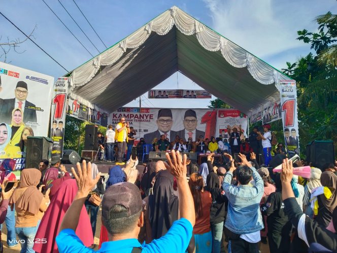 
 Kasmidi-Kinsu Siap Bangun Infrastruktur dan Berikan Beasiswa bagi Siswa Berprestasi
