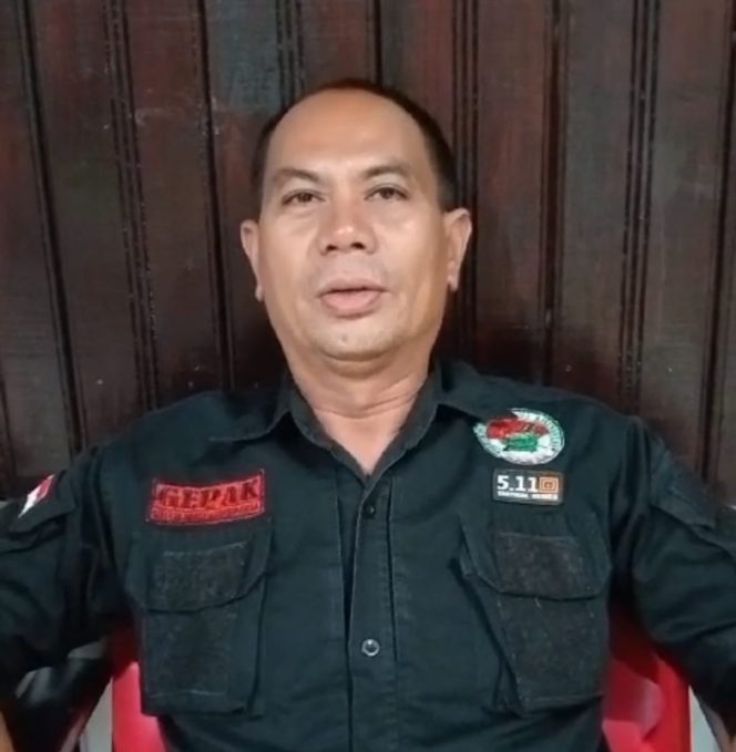 
 Ketua Gerakan Pemuda Asli Kalimantan (Gepak) Kutai Barat, Agus Heriyanto