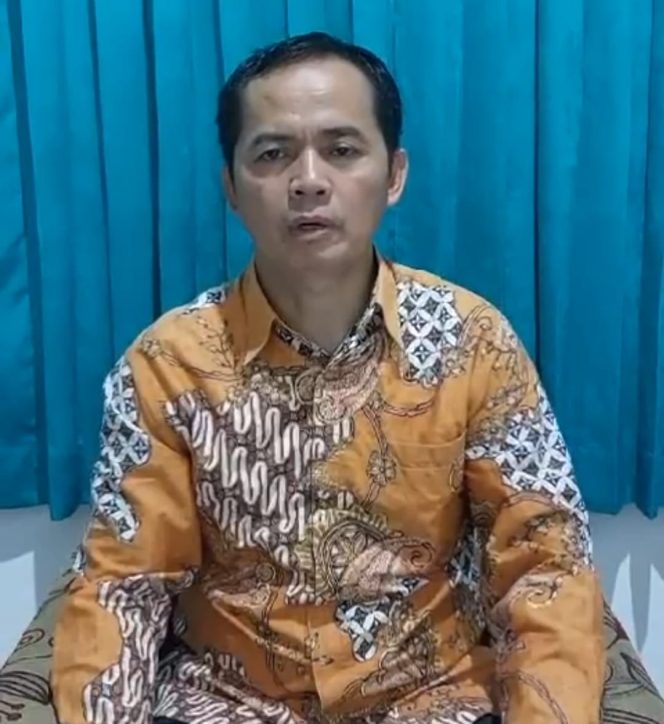 
 Ketua Ikatan Keluarga Toraja Kabupaten Kutai Barat, Yulis Sabiah