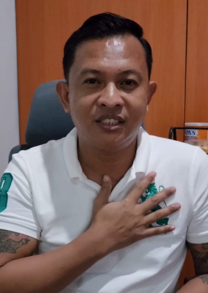 
 Anjas Dasmuri, Sekretaris Jenderal (Sekjen) Komando Pertahanan Adat Dayak Kalimantan