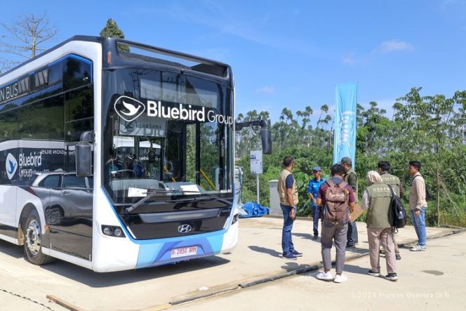 
 Bluebird Gunakan Bus Listrik di IKN