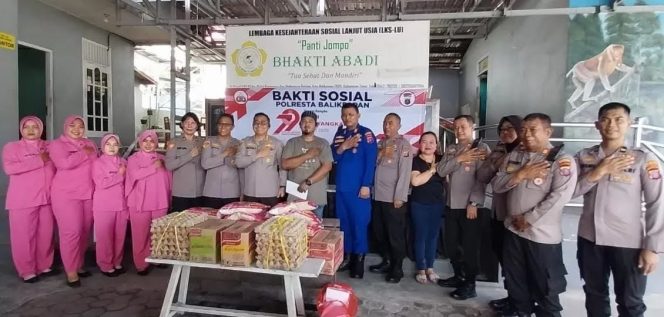 
 Menjelang Hari Bhayangkara ke-79, Polresta Balikpapan Berbagi Kasih Lewat Bantuan Sosial