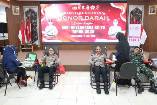 
 HUT Bhayangkara ke-79, Polres Kukar Tunjukkan Aksi Humanis Lewat Donor Darah