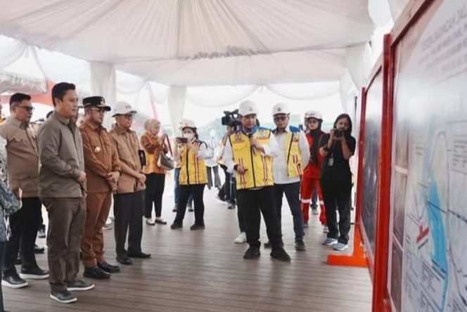 
 Komisi V DPR Tinjau Langsung Progres Infrastruktur IKN, Jalan Tol Hampir Rampung