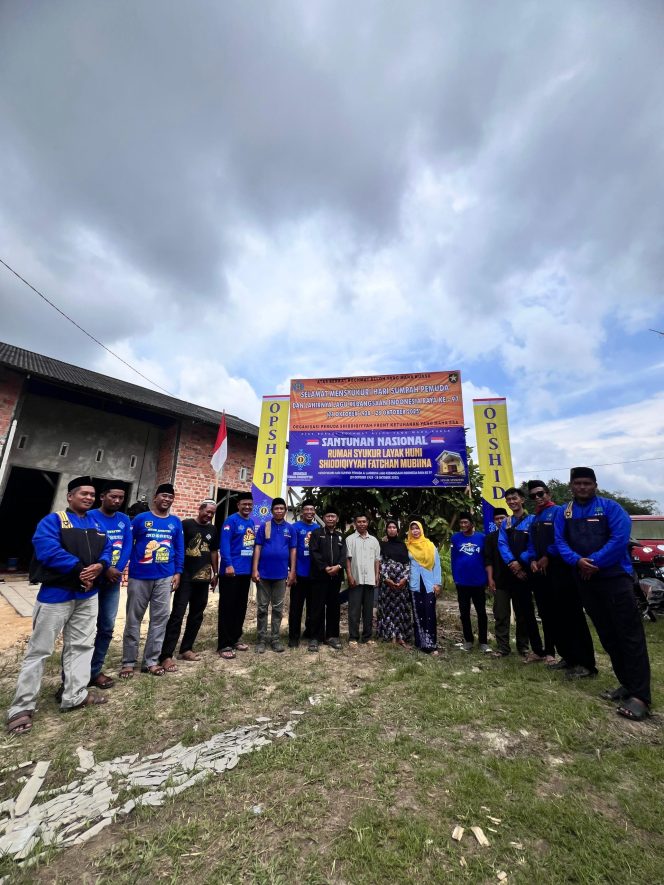 
 Rumah Syukur Layak Huni Shiddiqiyyah Dibangun di Manggar Baru, Simbol Syukur Kemerdekaan