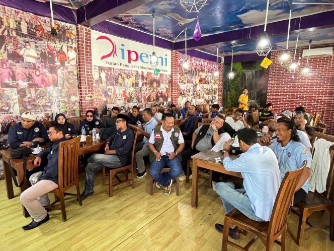 
 Aliansi Serikat Pekerja/Buruh Balikpapan Gelar Diskusi Dukung Tugas Polri