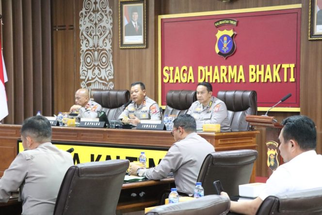 
 Anev Polda Kaltim Bahas Pengamanan May Day hingga Ketahanan Pangan